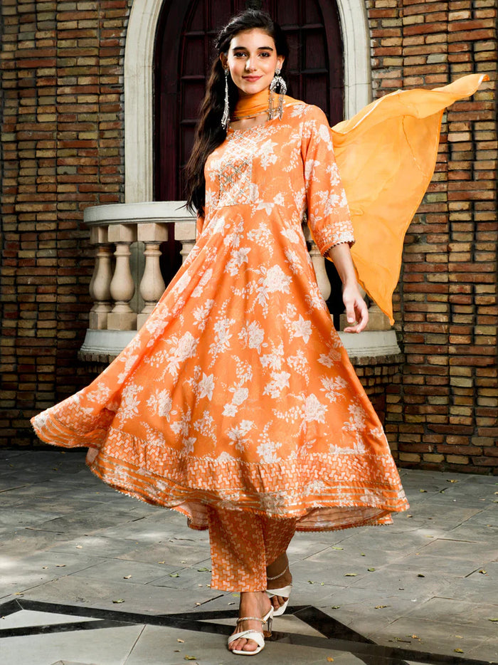 Three-Piece - Vhoba