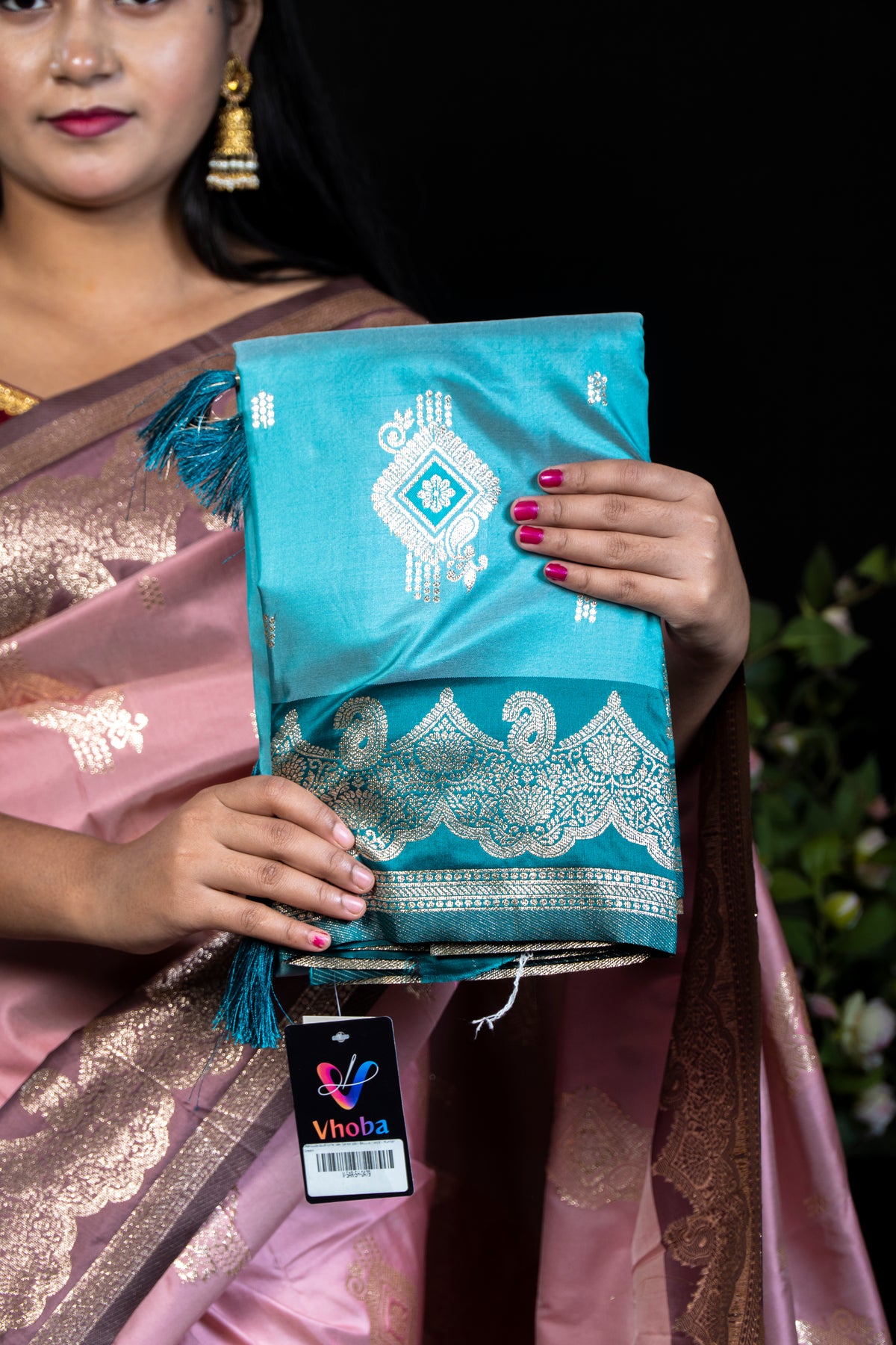 Mal Gudi dual tone Silk Saree with Blouse Piece