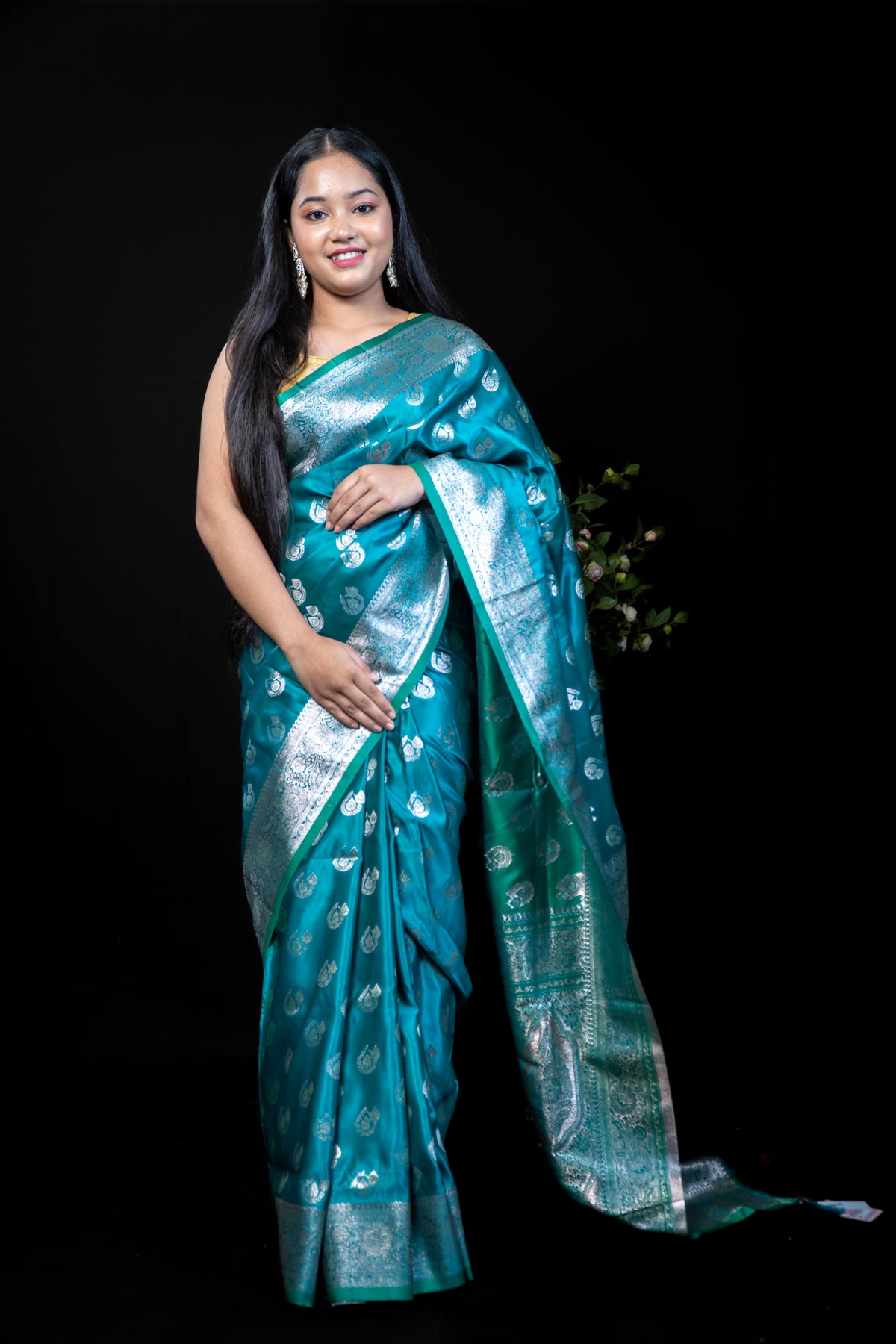 Mashru Silk Saree with Full-Body Zari Work