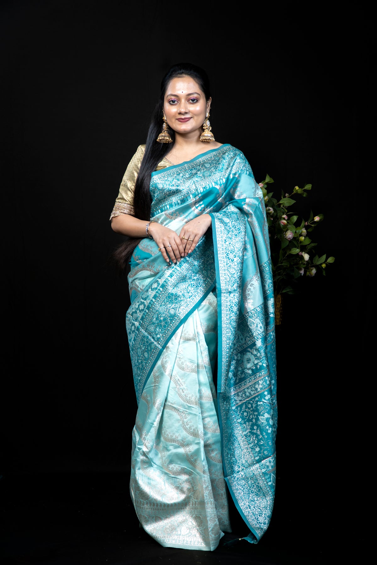 Dual tone Rangkat Silk Banarasi Saree with Blouse Piece
