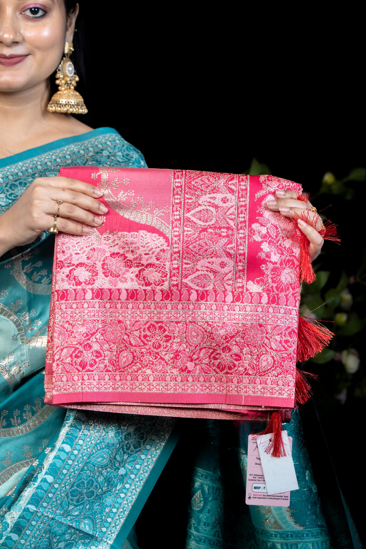 Dual tone Rangkat Silk Banarasi Saree with Blouse Piece