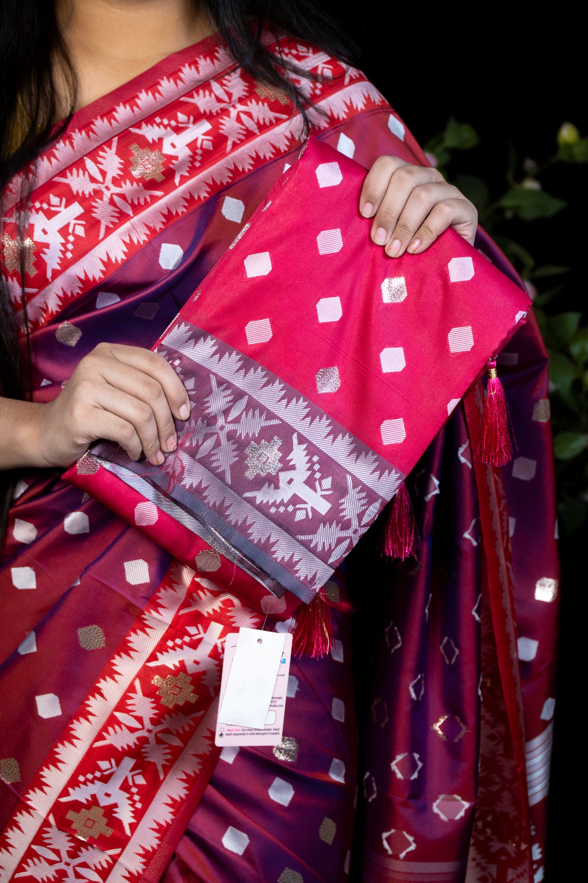 Traditional Dual tone Pochampalli Silk Saree with Matching Blouse