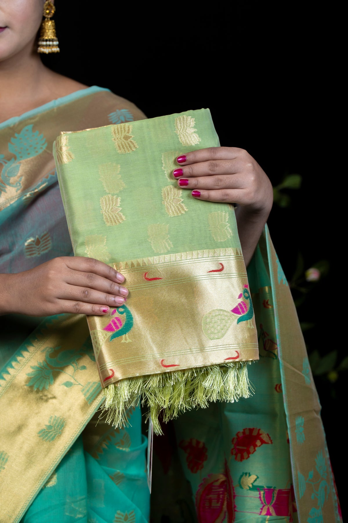 Elegant Paithani Silk Saree with Intricate Zari Pallu
