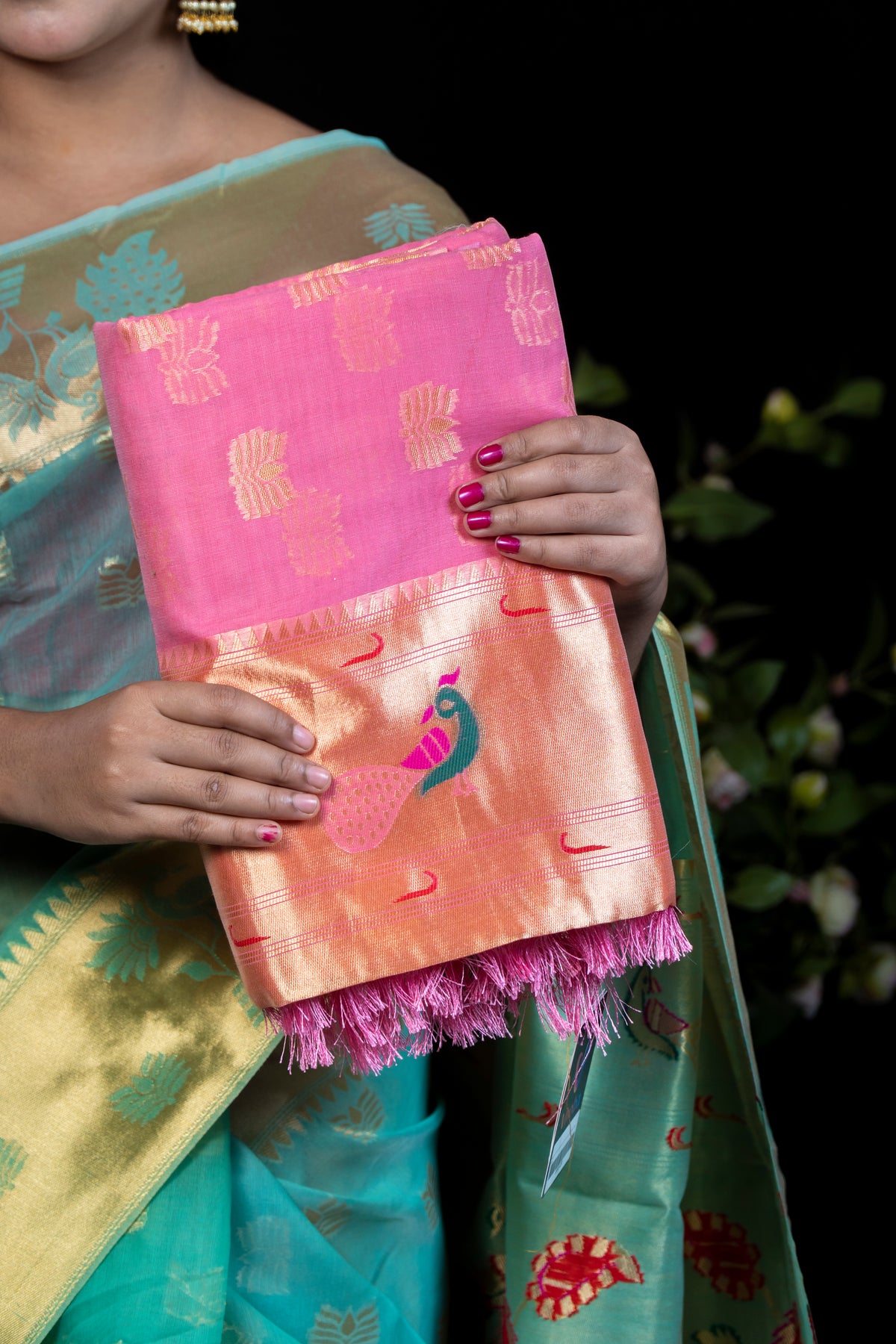 Elegant Paithani Silk Saree with Intricate Zari Pallu