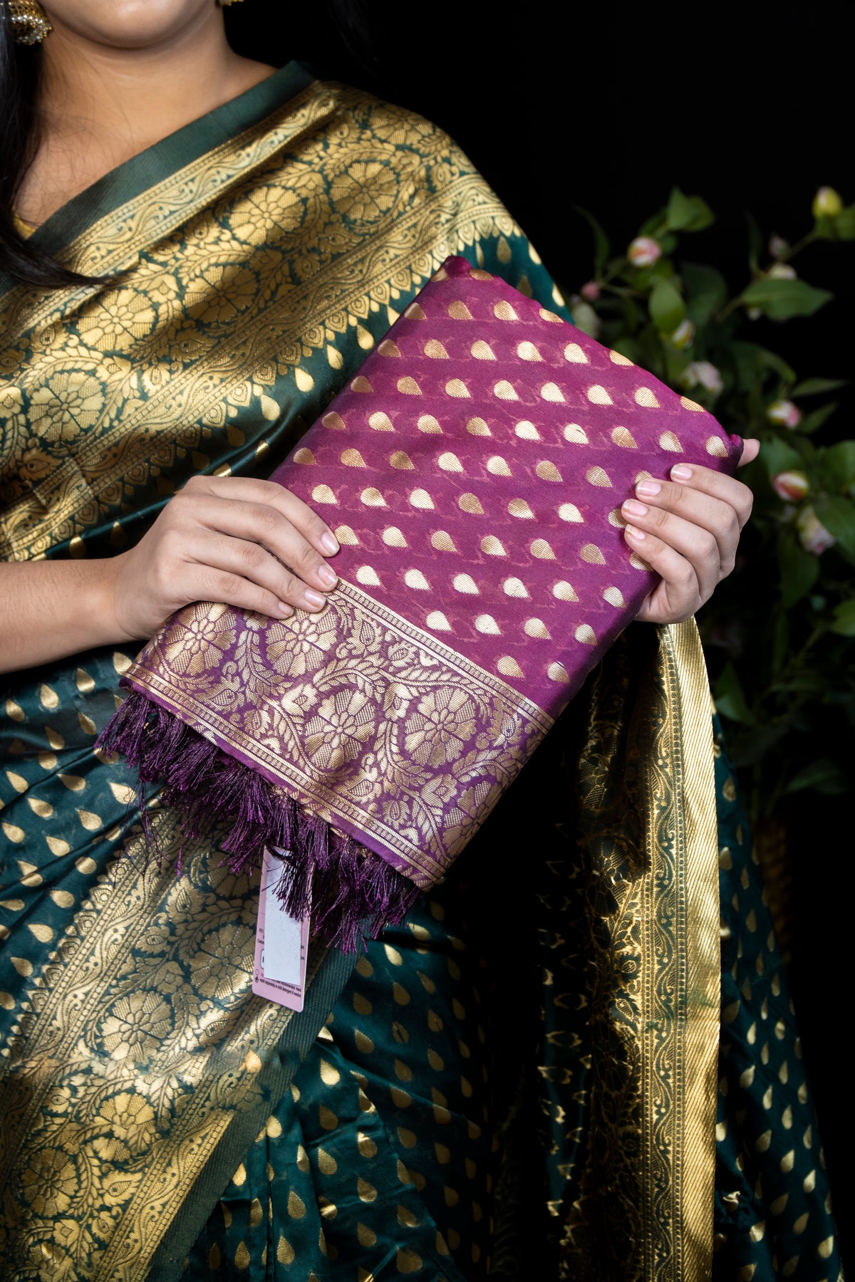 Woven Silk Saree with Elegant Zari Work and Blouse
