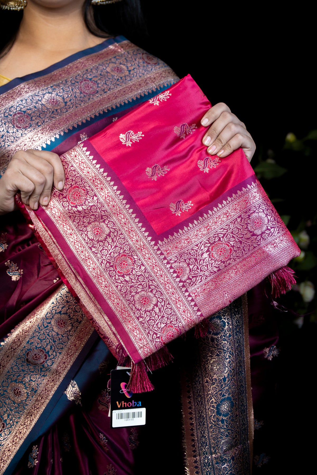 Traditional Brocade Silk Saree with Intricate Zari Woven Border