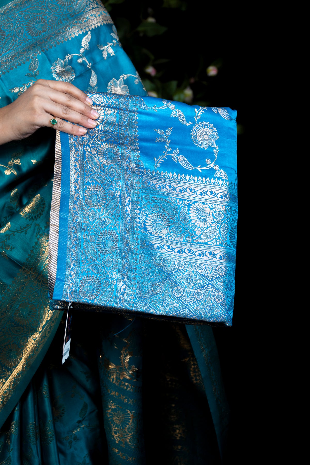 Jal Mashru Silk Saree with Trailing Floral Zari Vine