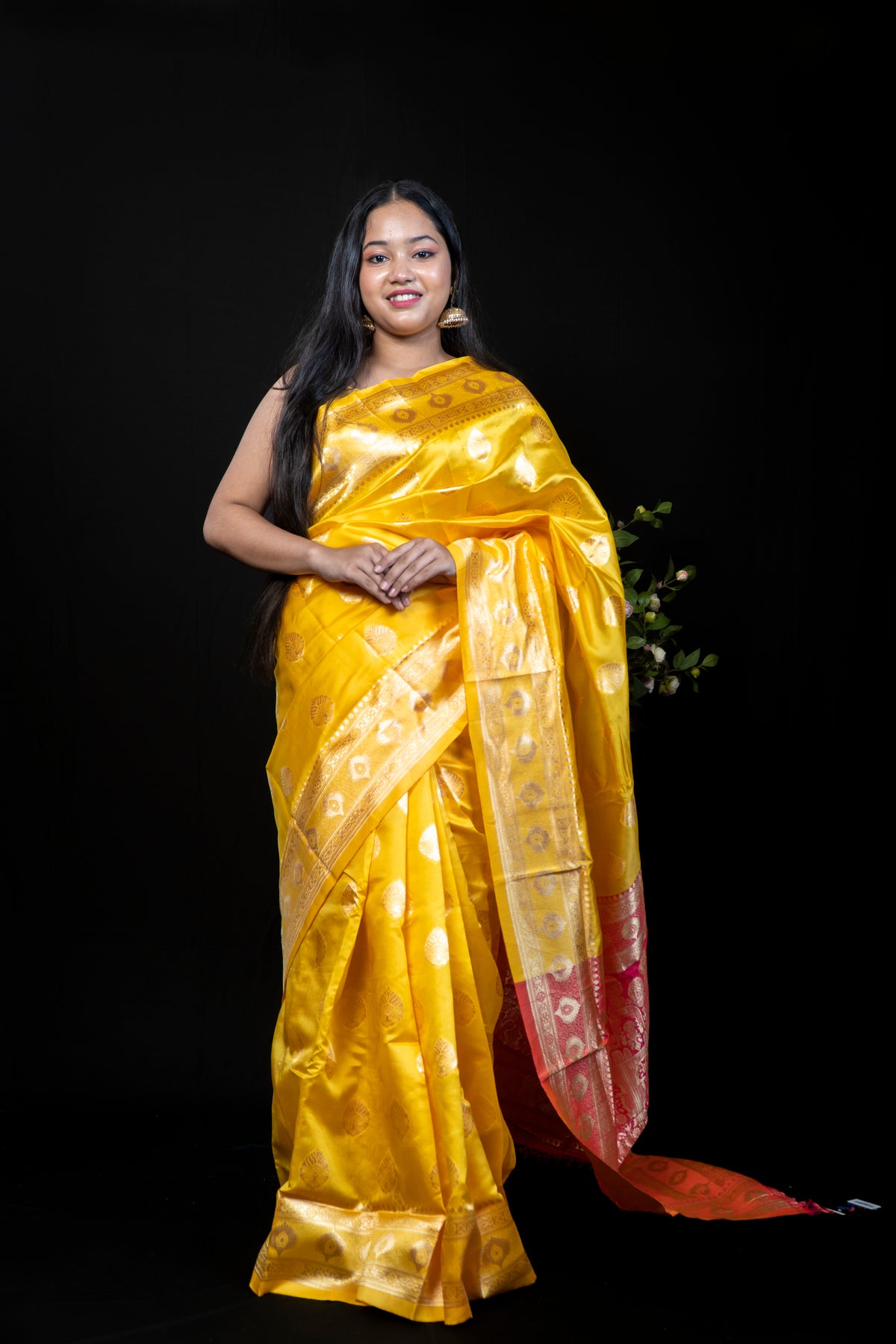 Traditional Silk Saree with Contrast Zari Border