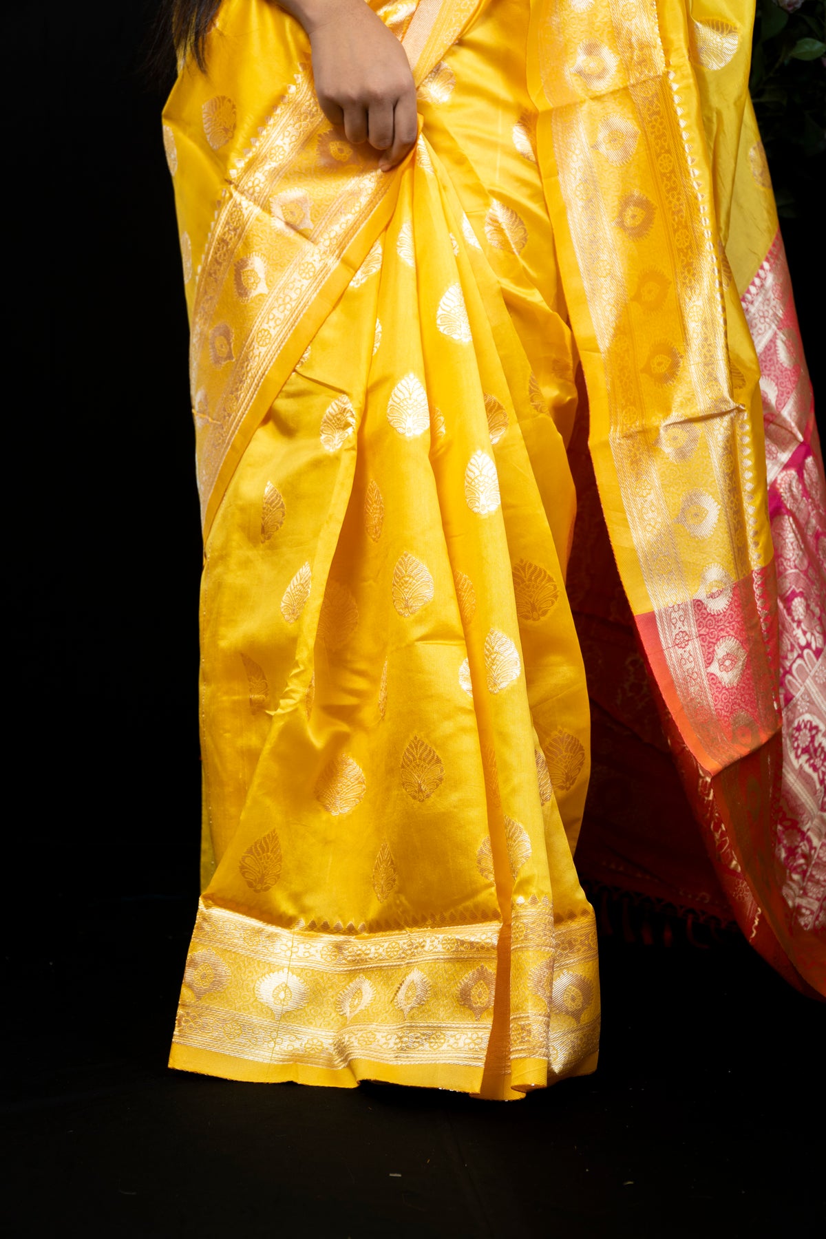 Traditional Silk Saree with Contrast Zari Border