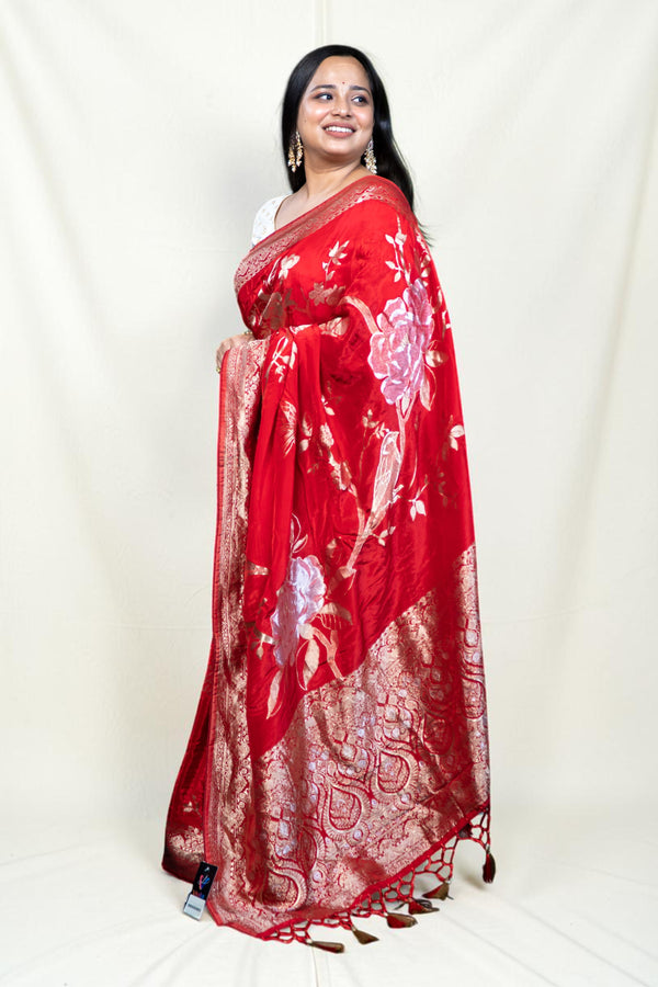 Dola Silk Saree with Golden Zari Work