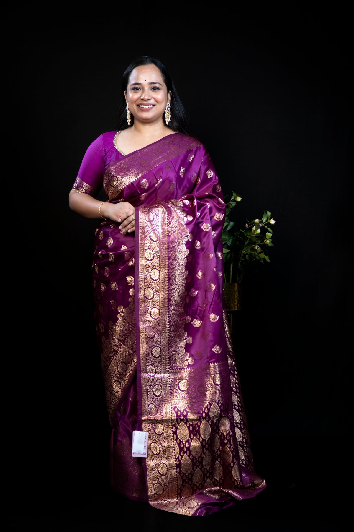 Banarasi Silk Saree with Golden Border and buti Design Allover
