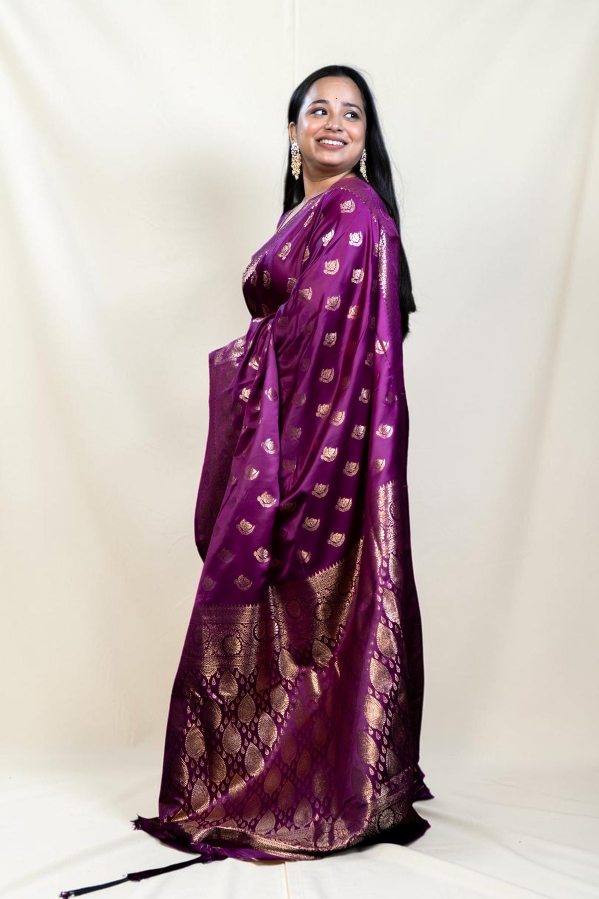Banarasi Silk Saree with Golden Border and buti Design Allover