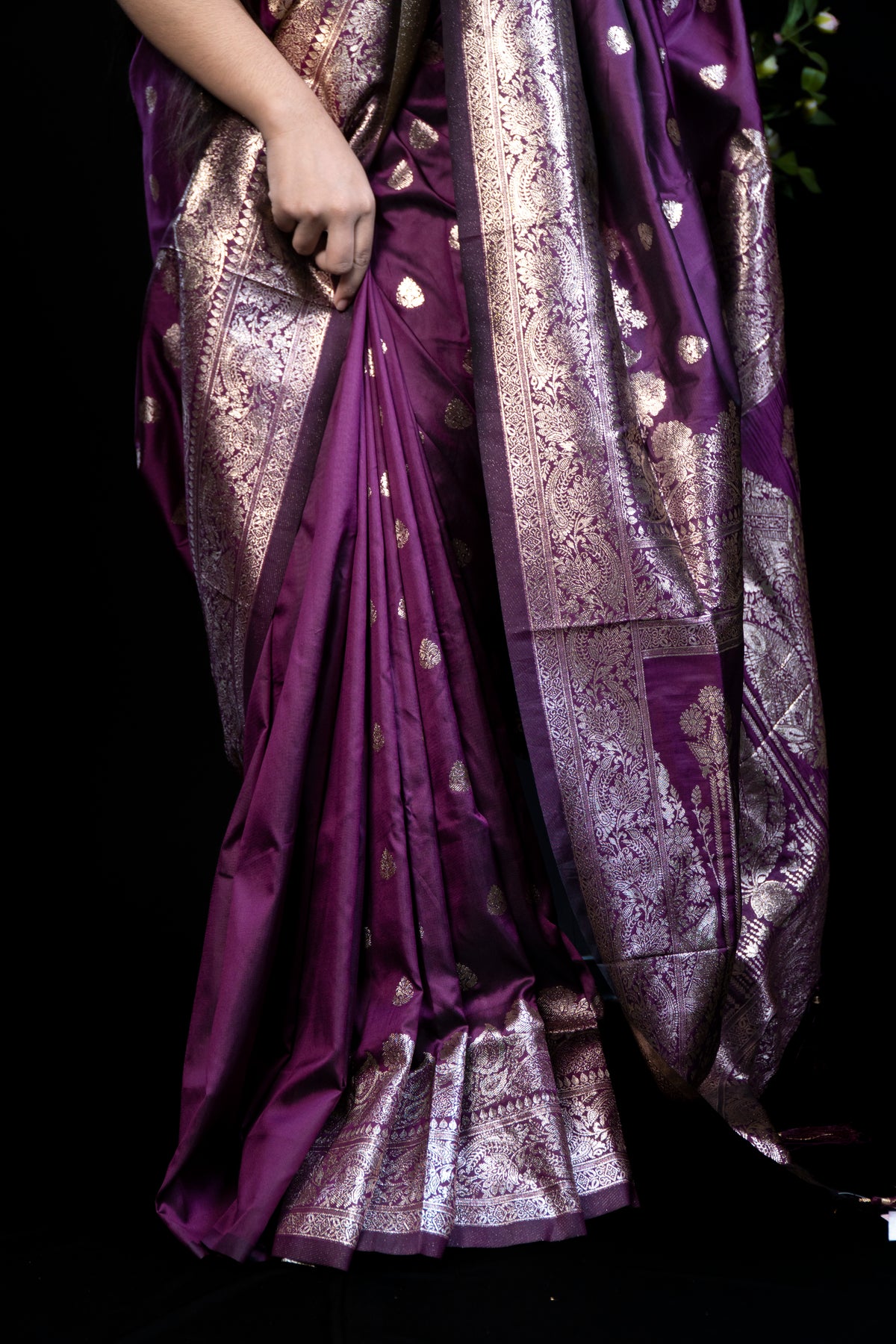 Janvika Silk Saree with Blouse Piece