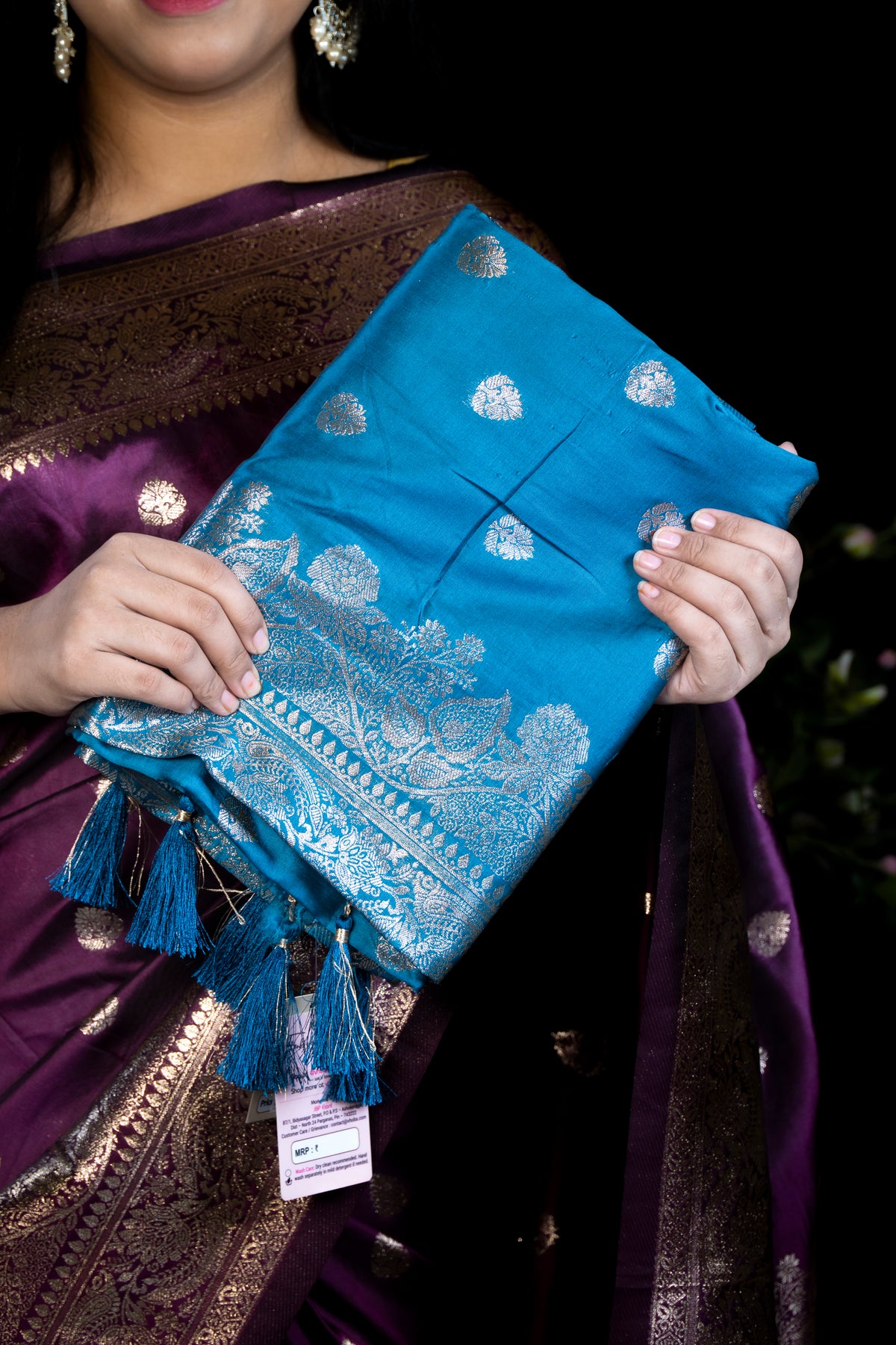 Janvika Silk Saree with Blouse Piece
