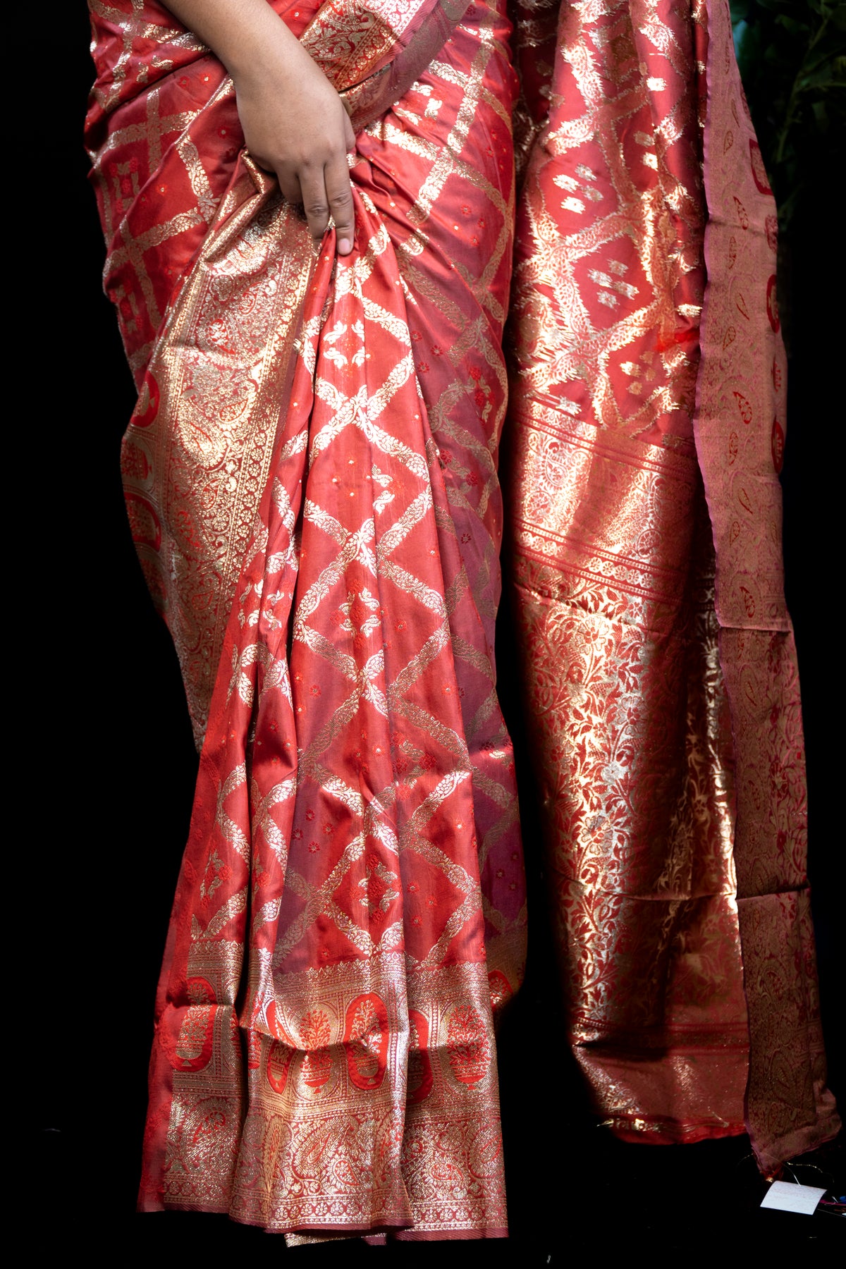 Gorgeous Zari Woven Silk Saree with Gold Border