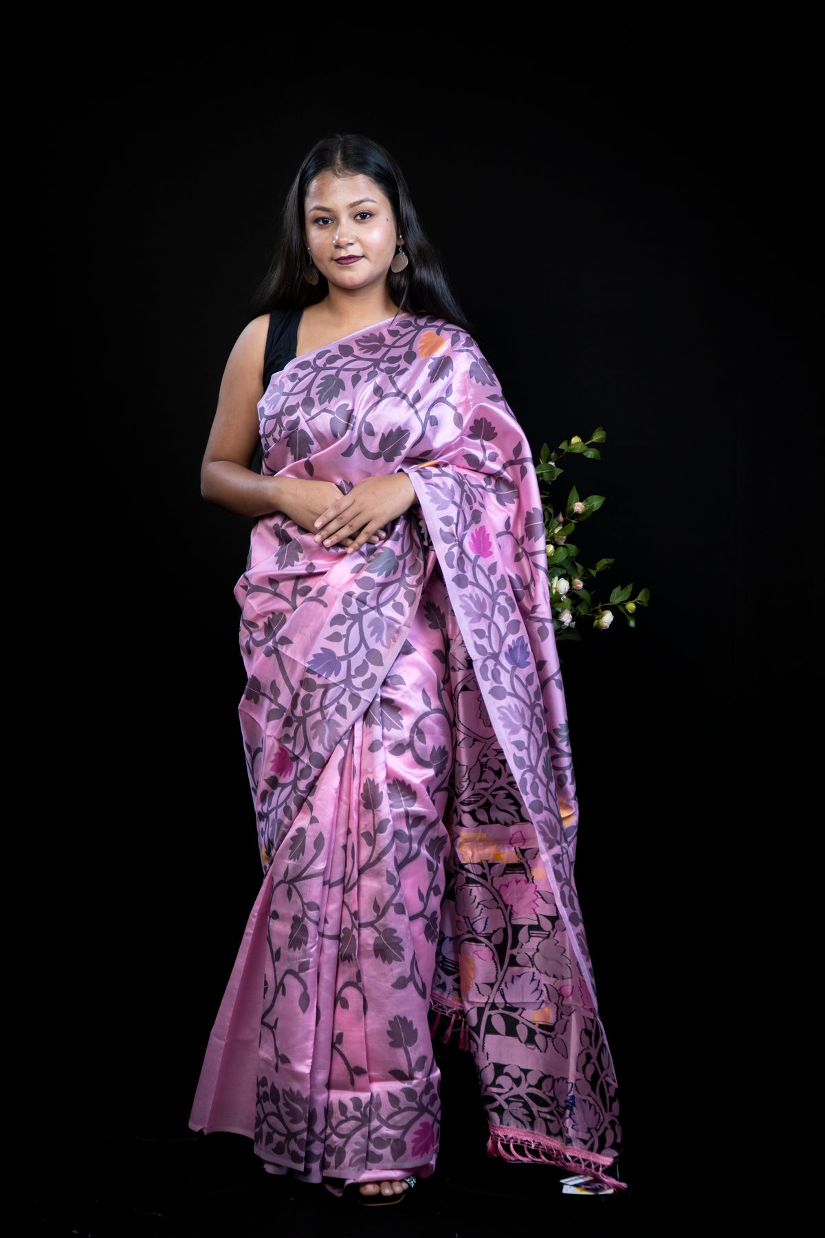 Soft Silk Saree with Bold leaf and floral weaving work