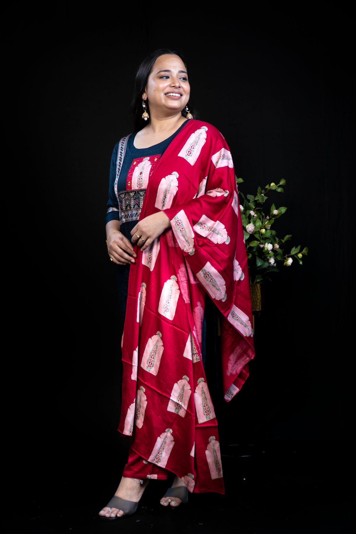 Maroon & Navy Mughal-Motif Embroidered Kurti Set
