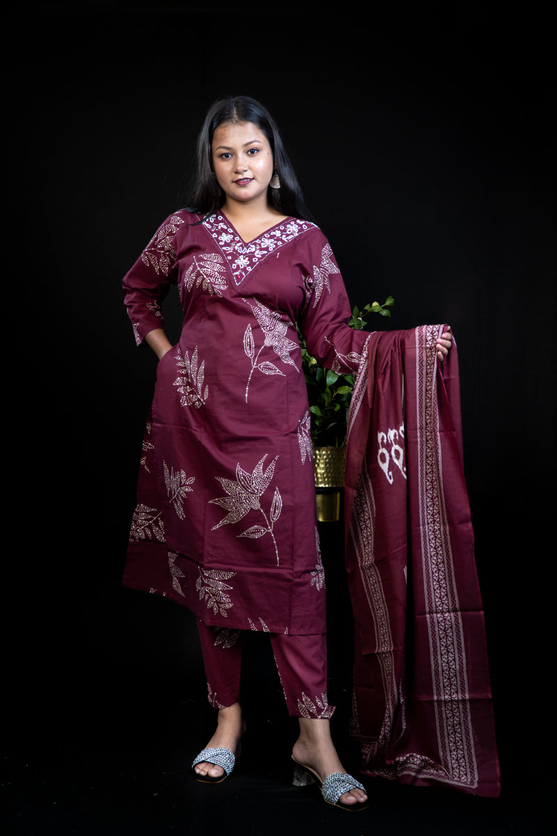 Embroidered Kurta with Mirror and Bead, kardana Work Neckline, pant and dupatta set