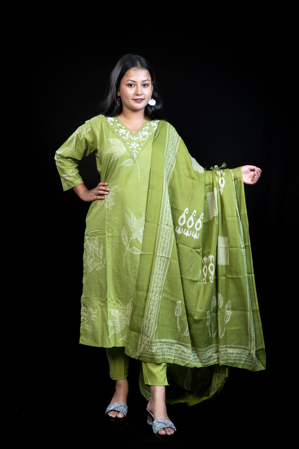 Embroidered Kurta with Mirror and Bead, kardana Work Neckline, pant and dupatta set