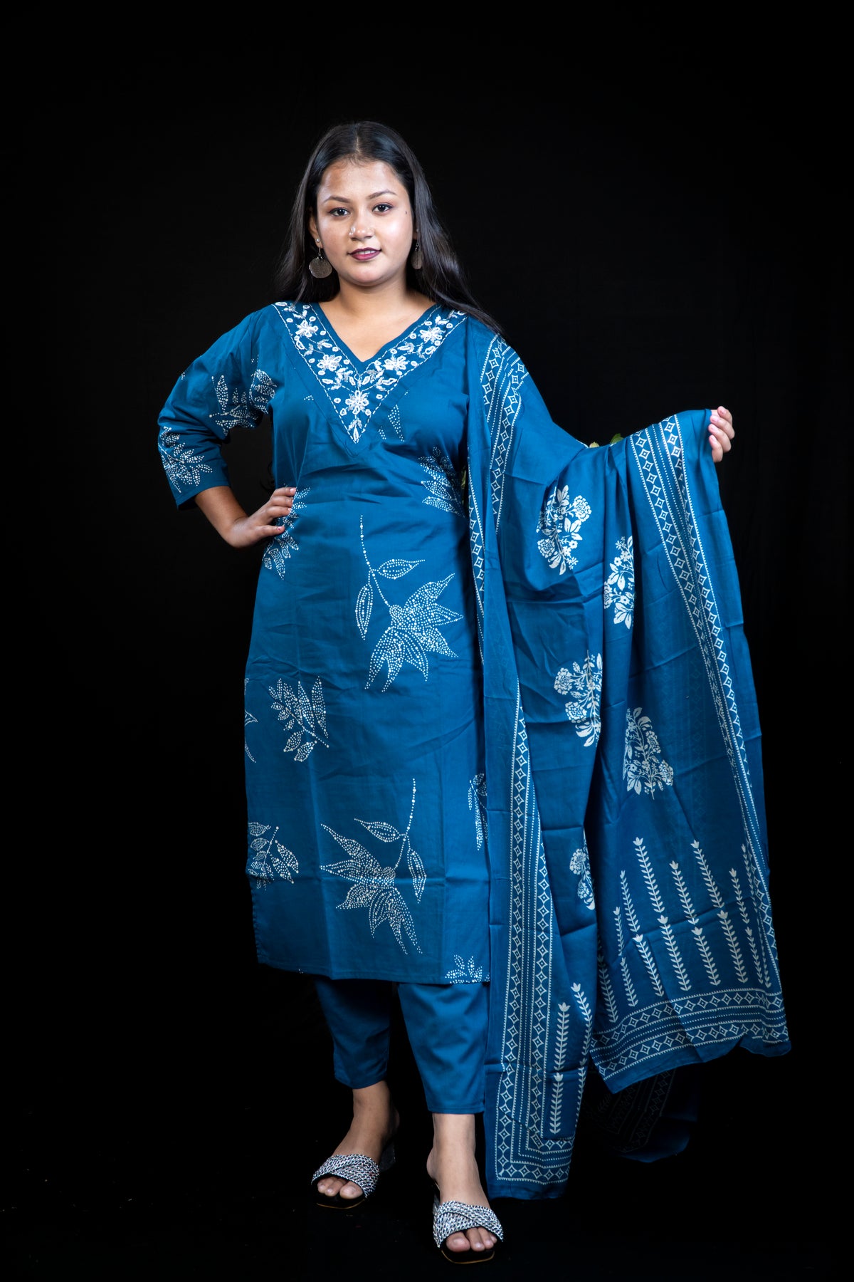 Embroidered Kurta with Mirror and Bead, kardana Work Neckline, pant and dupatta set