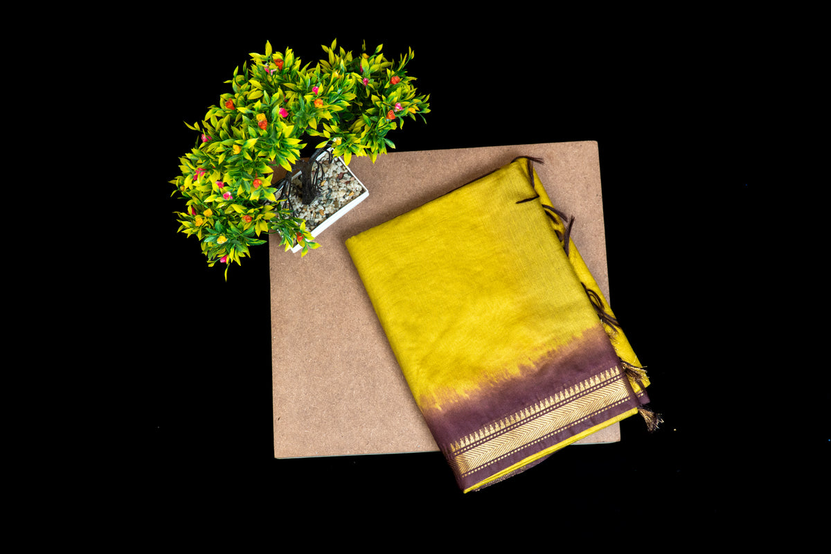 Dual-Tone Cotton Silk Saree with Elegant Zari Border