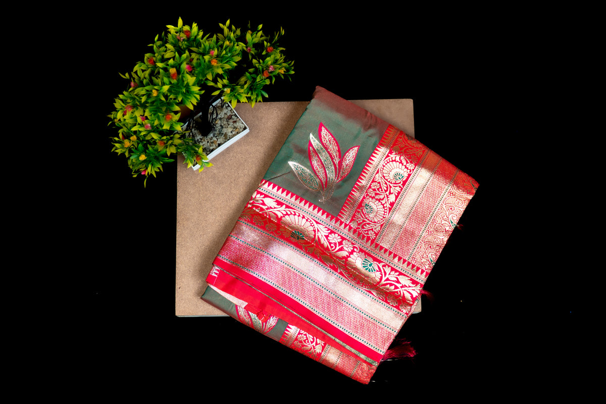 Katan Silk Saree with Mina Work & Contrast Teal Zari Border Dual Tone