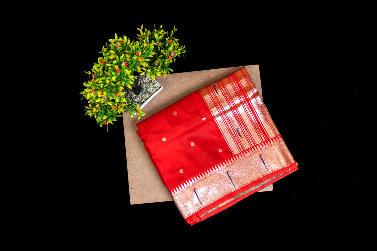 Premium Paithani Silk Saree with Elegant Zari Borders & Rich Peacock Motif Pallu
