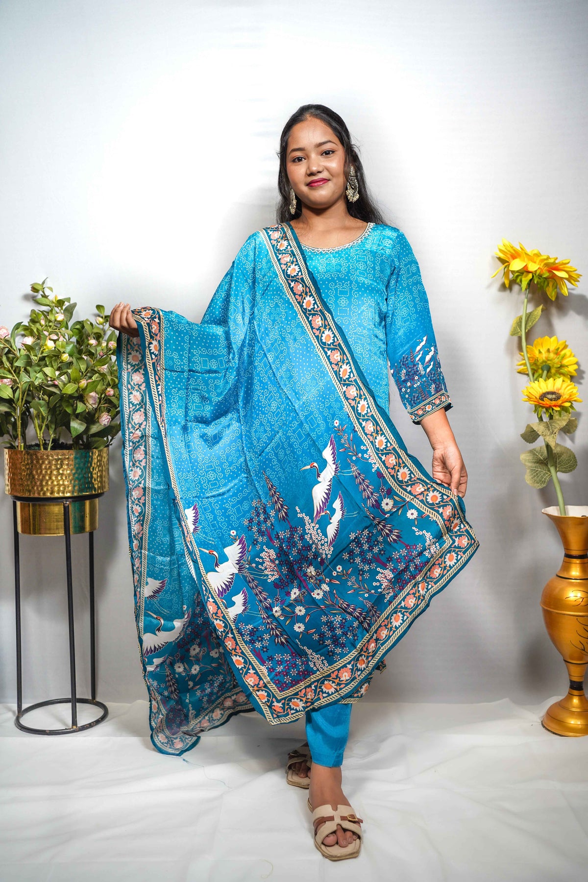 Bandhani Print Kurti Set with Crane Border Dupatta