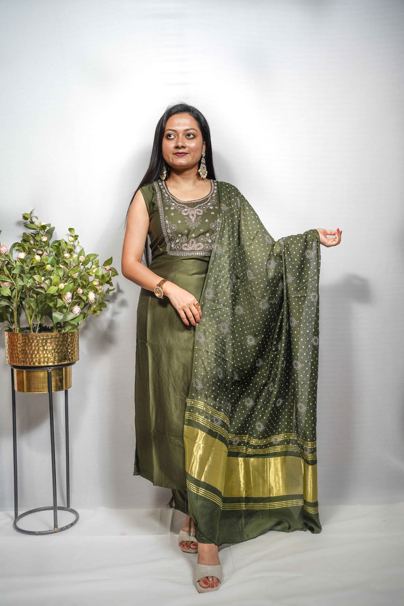 Bottle Green Kardana Work Kurti Set with Bandhani Dupatta