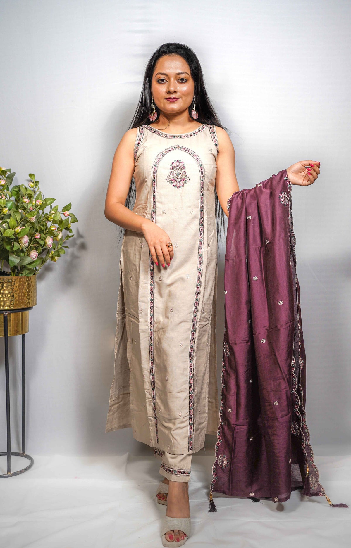 Cream Embroidered Kurti Set with Contrast Plum Dupatta