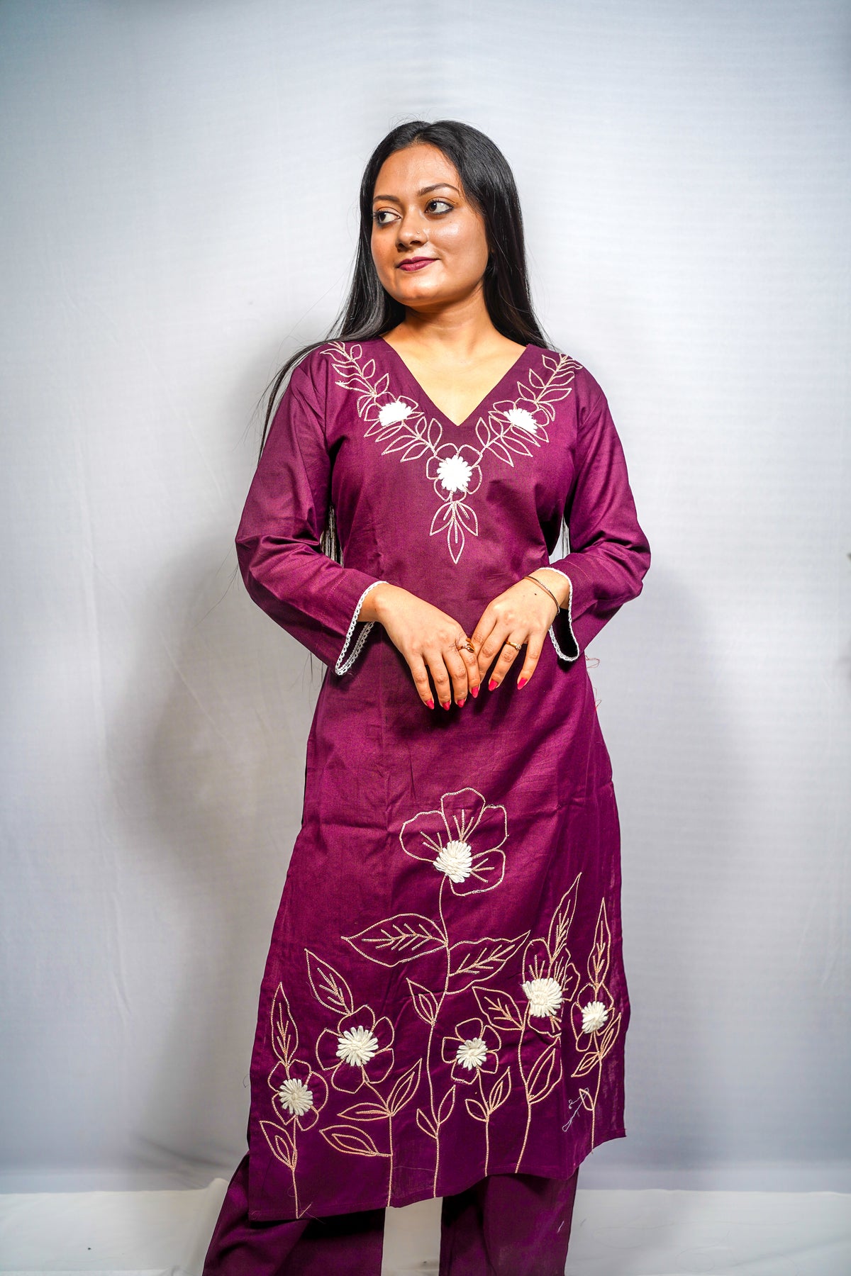 Gulzar — Cotton Kurta Set with Large Floral Thread Embroidery