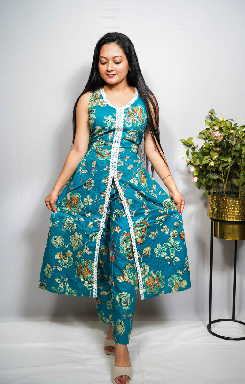 Floral Print Sleeveless A-Line Kurta Set with Centre Lace Detail