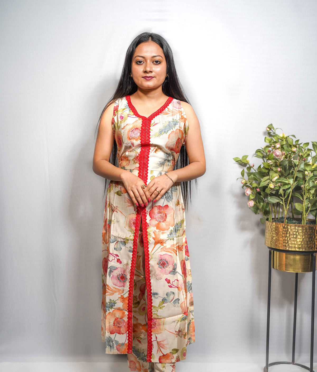 Floral Print Sleeveless A-Line Kurta Set with Centre Lace Detail