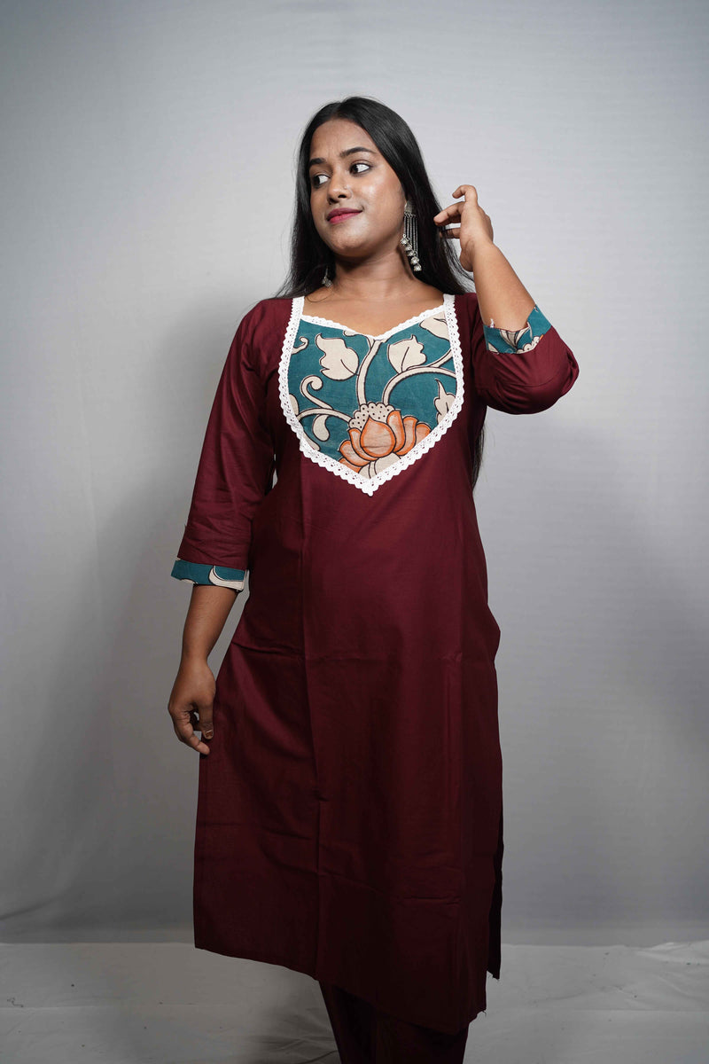 Two piece Kurta with Kalamkari-Print Yoke & Lace Trim
