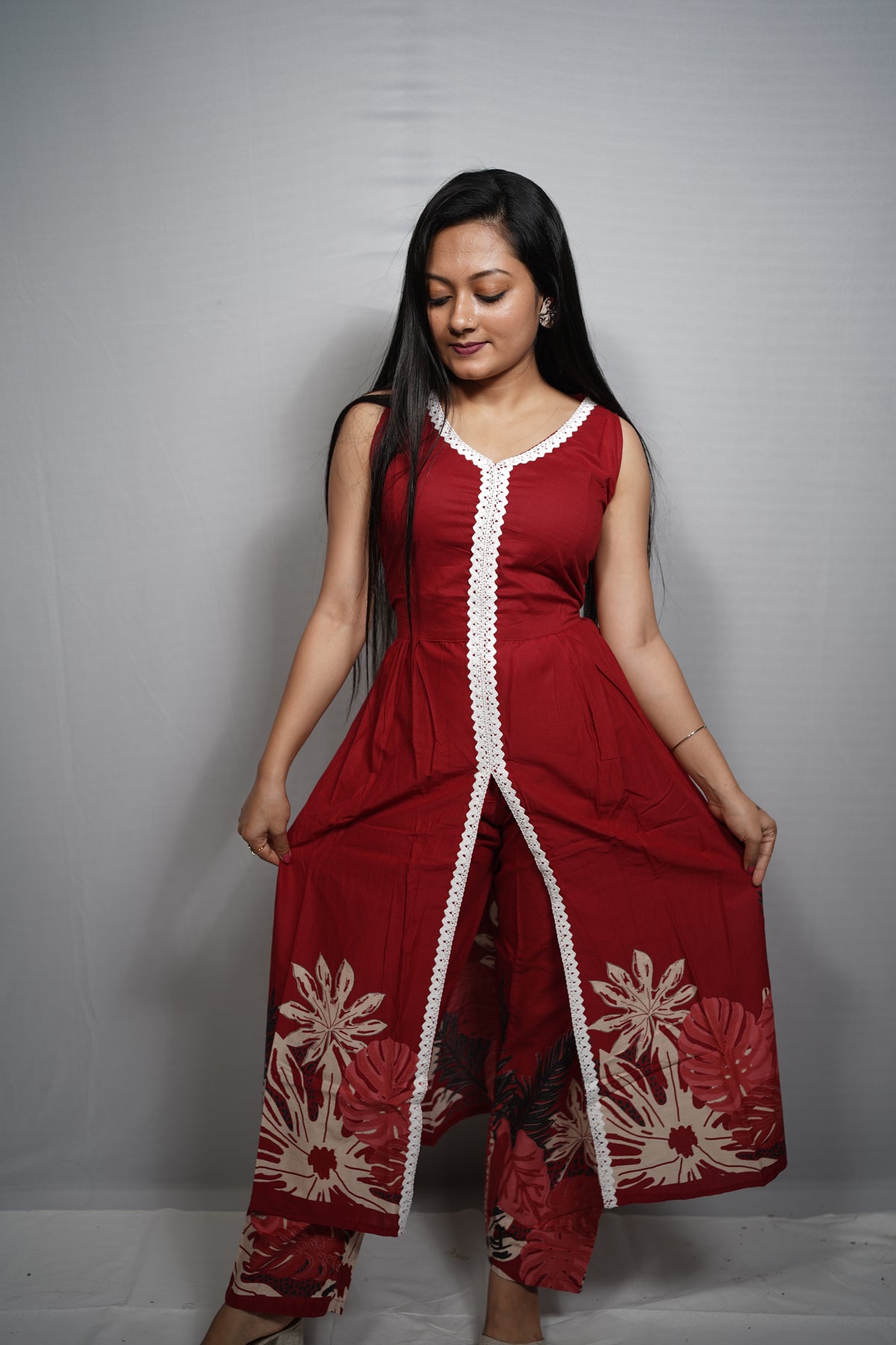 Solid Cotton Front-Slit Kurta & Tropical Print Pant Co-ord Set with Lace Trim