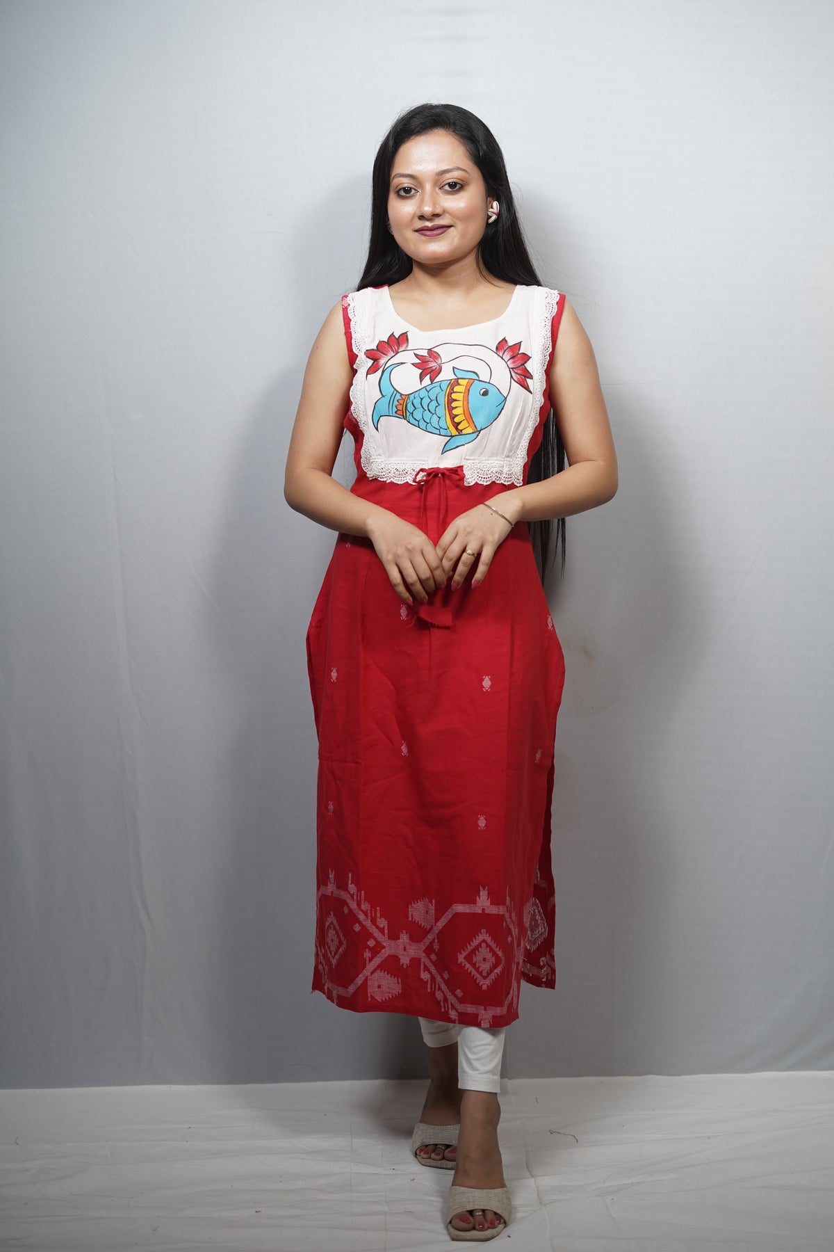 Hand Painted Fish Motif Cotton Kurta with Lace Yoke