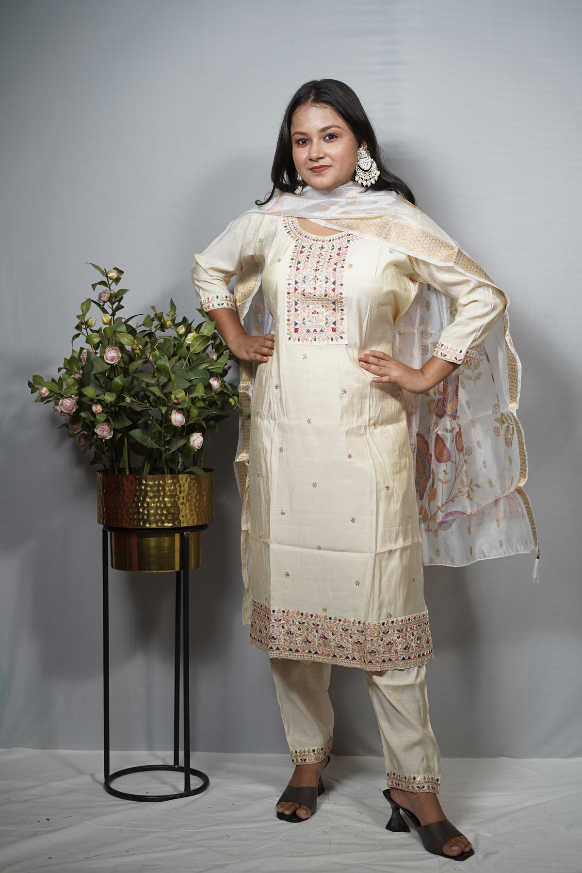 Tissue Silk Kurta Set with Kutch-Style Mirror Embroidered Yoke