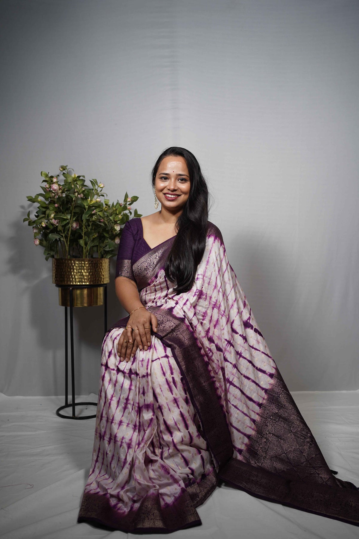Premium Shibori Tie-Dye Saree with Banarasi Zari Border and Woven Butis