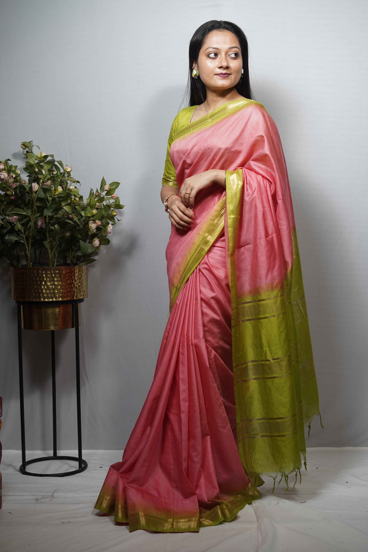 Dual-Tone Cotton Silk Saree with Elegant Zari Border