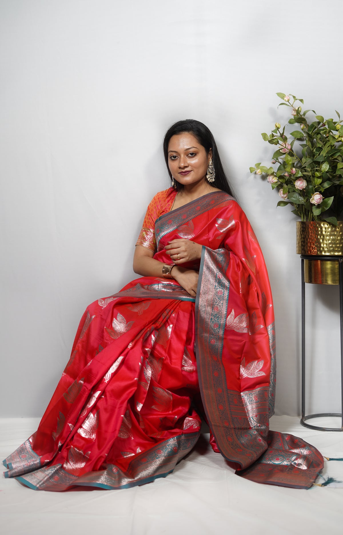 Katan Silk Saree with Mina Work & Contrast Teal Zari Border Dual Tone