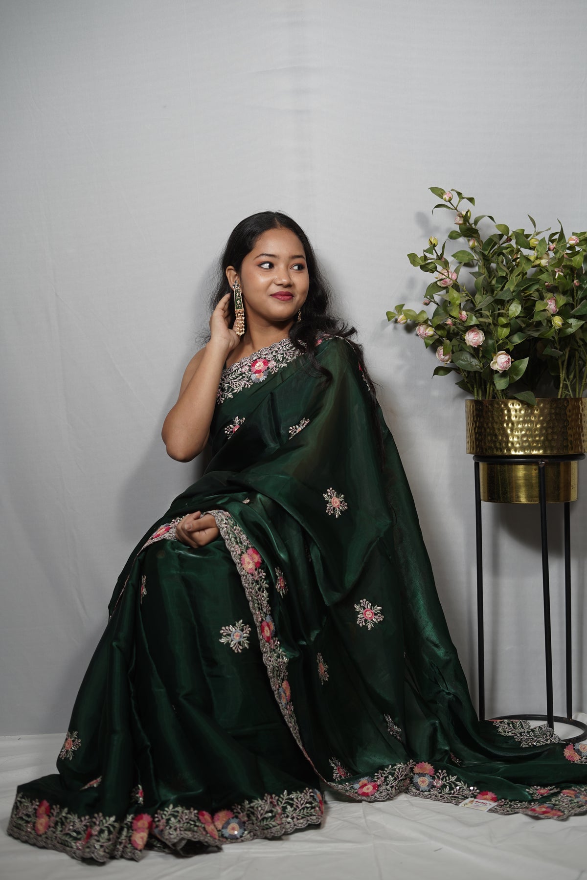 Emerald Green Silk Saree with Floral Applique Bootis & Embroidered Border | Party Wear Saree