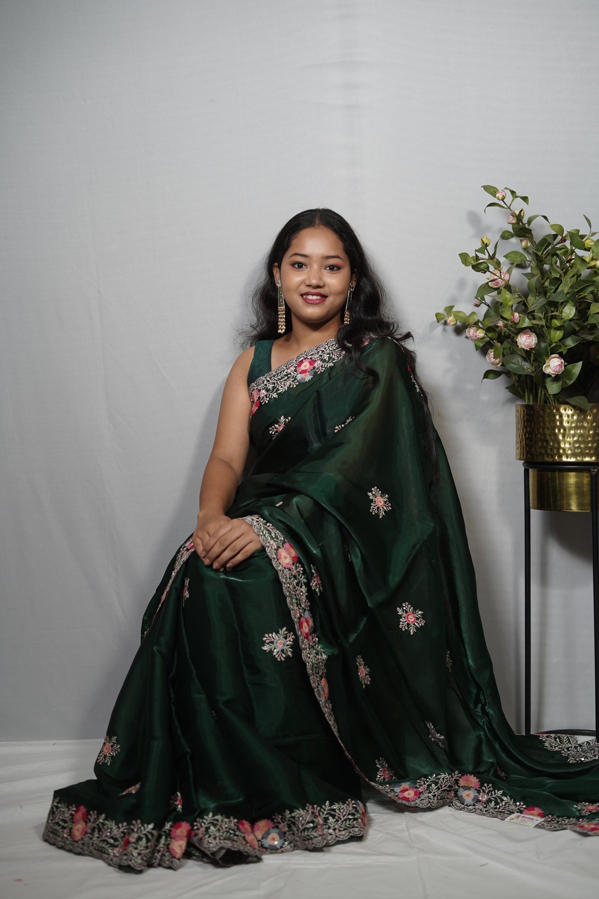 Emerald Green Silk Saree with Floral Applique Bootis & Embroidered Border | Party Wear Saree