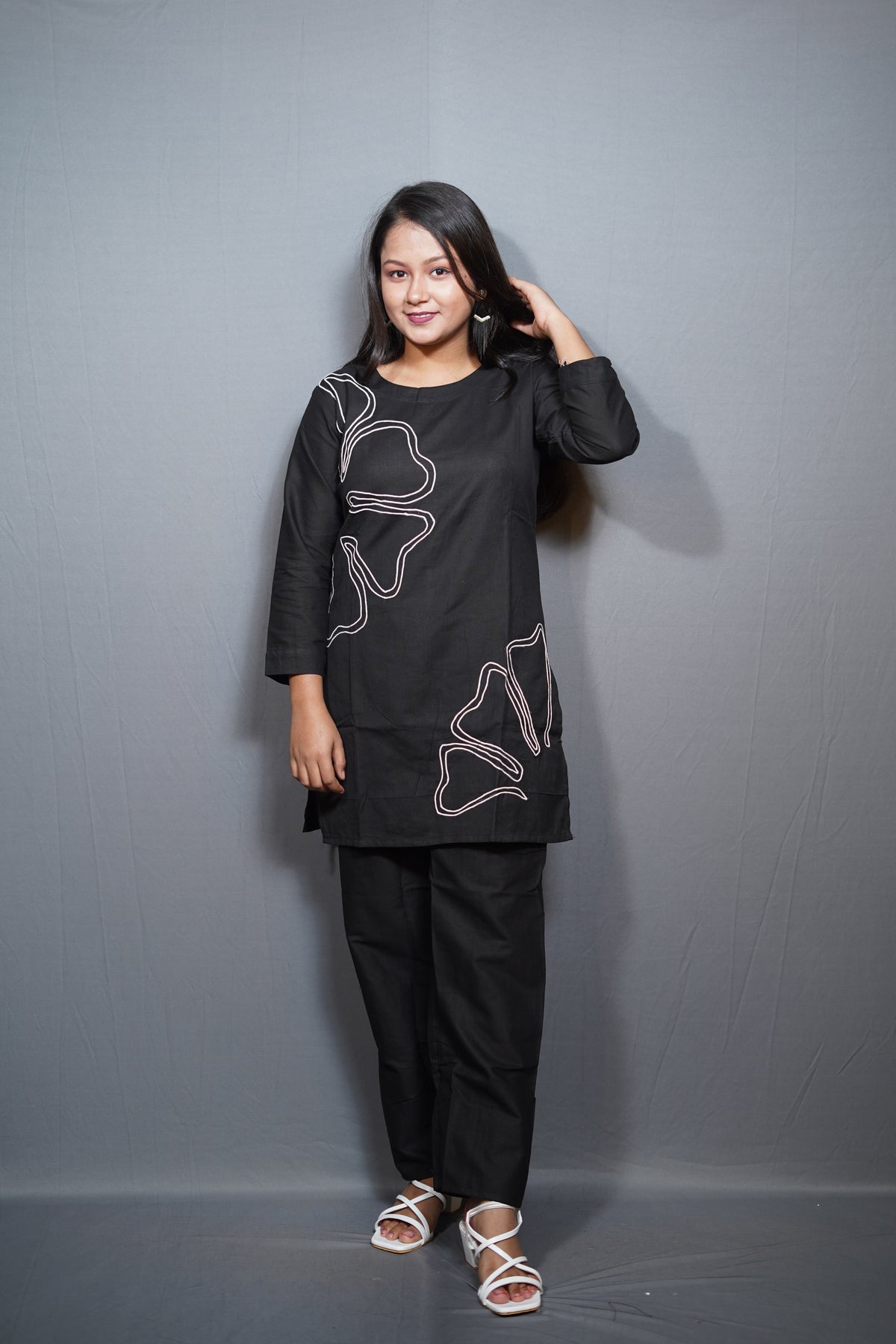 Black Cotton Kurta with Abstract Line Embroidery and Pants Co-ord Set