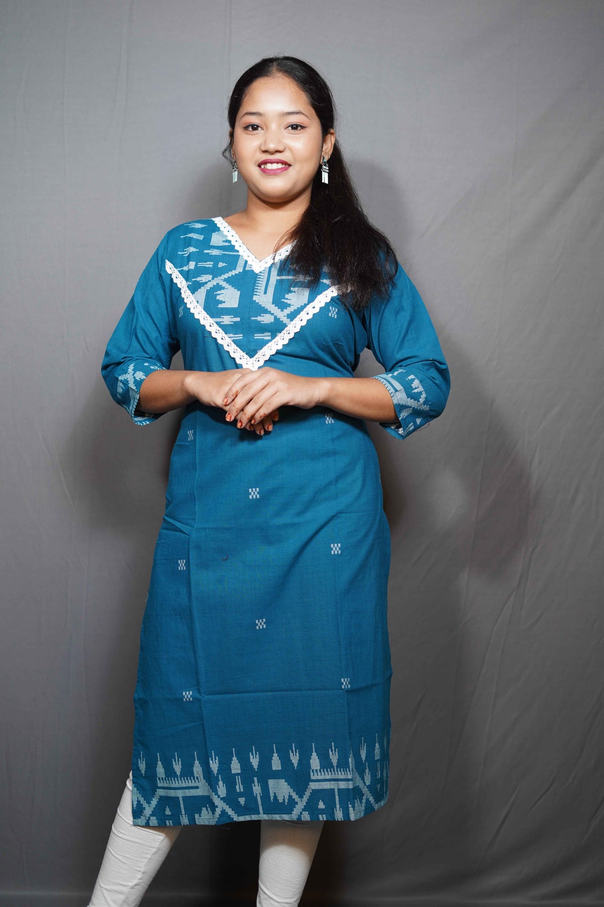Handloom Ikat-Weave Cotton Kurta with V-Yoke Border & Crochet Lace Trim
