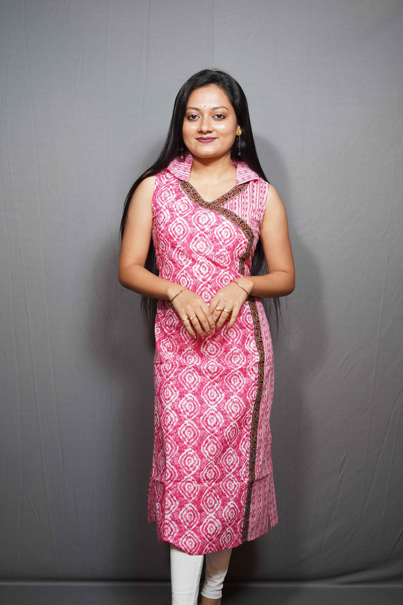 Diamond Print Cotton Kurta with Shirt Collar and Contrast Border
