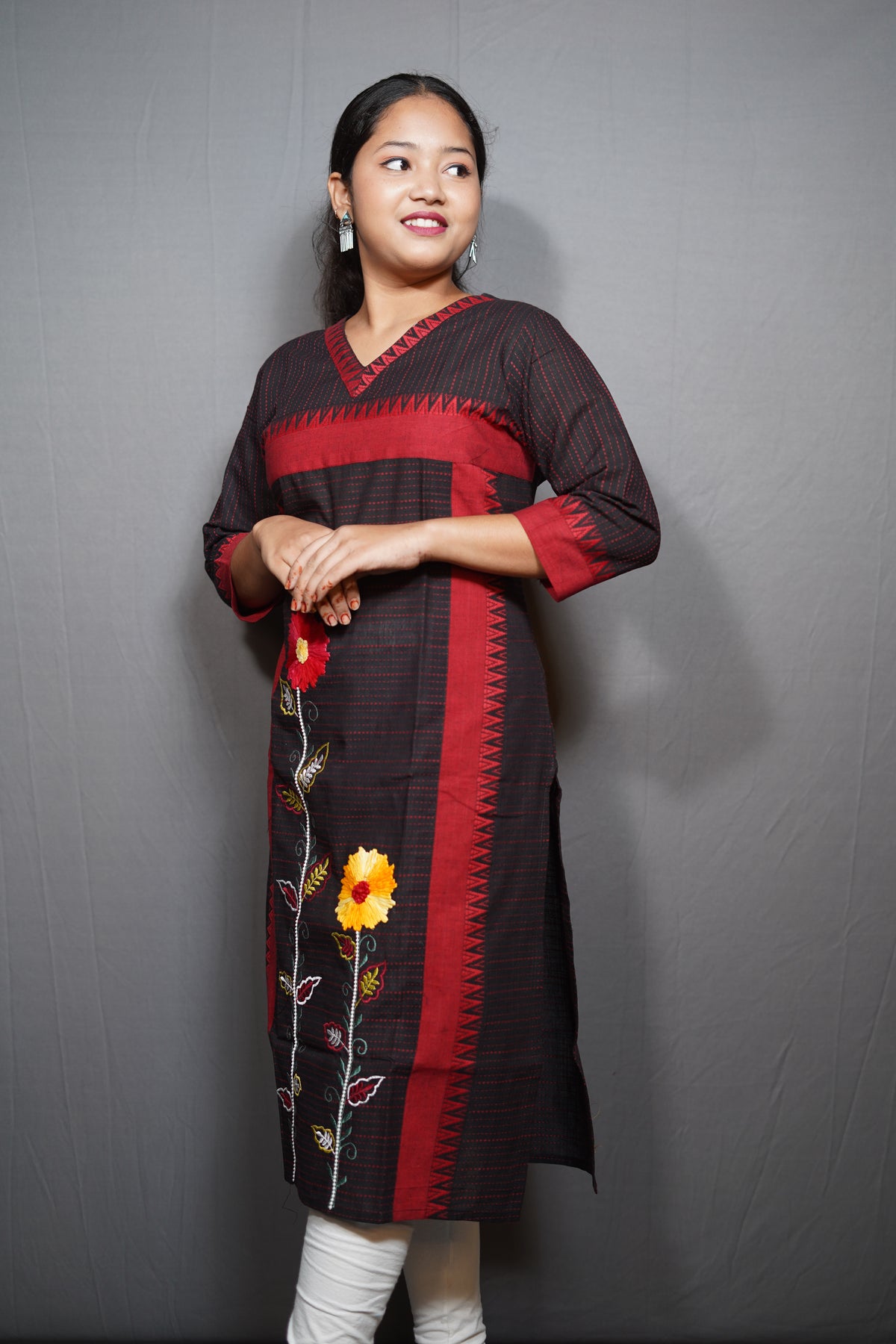 Floral Embroidered Cotton Kurta with Kantha-Style Stripes
