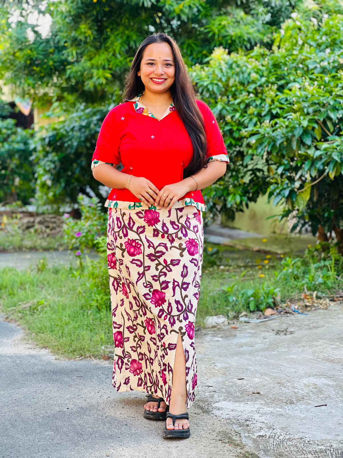 Soft Handloom Cotton Top & Kalamkari Skirt Co-ord Set with Collar Detail