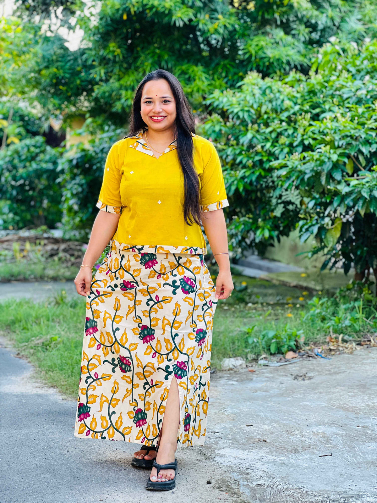 Soft Handloom Cotton Top & Kalamkari Skirt Co-ord Set with Collar Detail